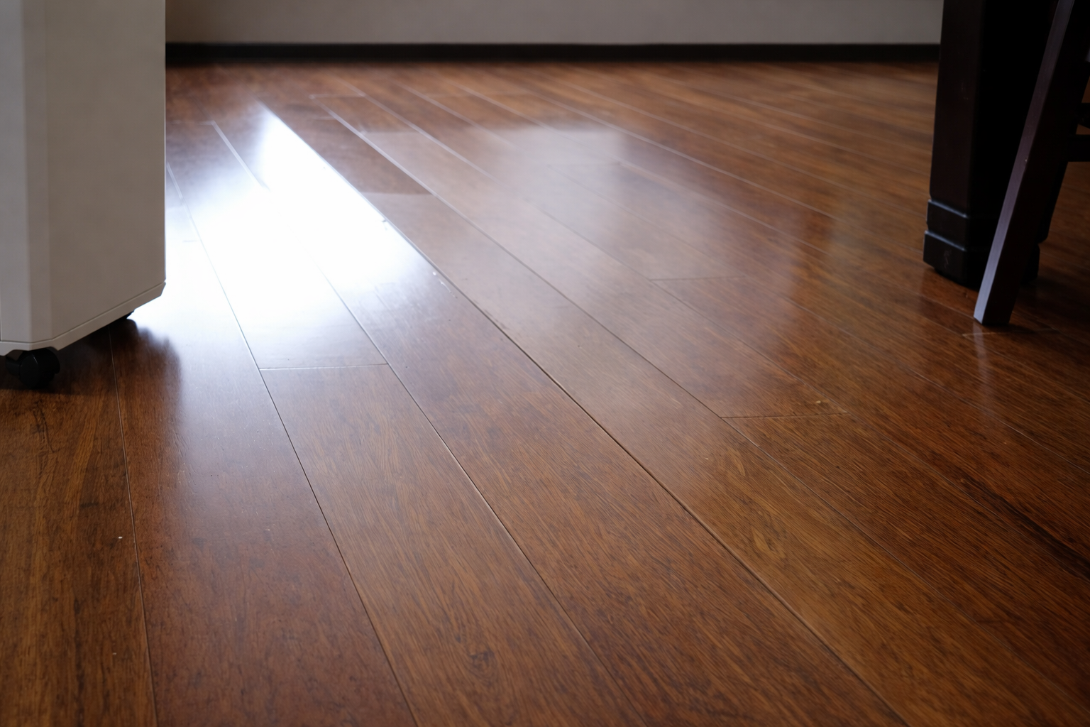 no expansion for laminate flooring install. failed.